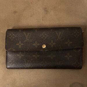 Louis Vuitton Dark Brown Monogram Key Holder